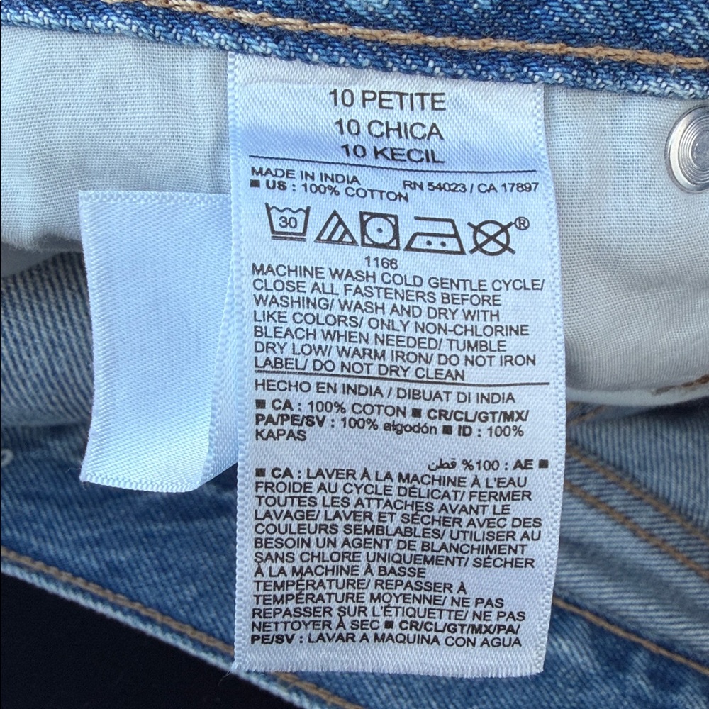 Old Navy Button-fly High Rise Sloughy Ripped Straight Crop Jeans - Picture 12 of 12